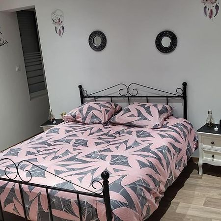 Apartmán Chez Aline Calais Exteriér fotografie